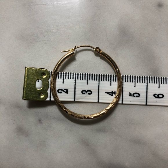 14KT Gold Diamond Cut Hoop Earrings - Picture 4 of 4